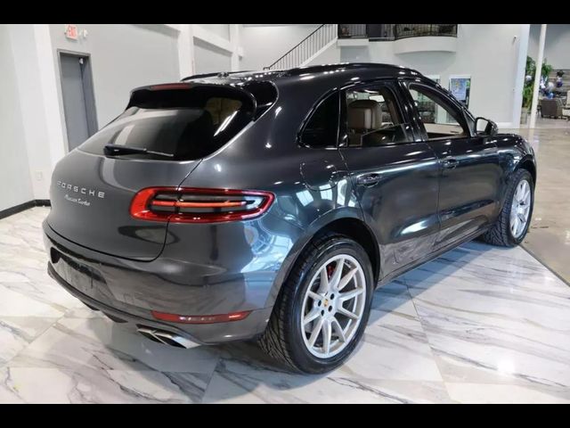 2017 Porsche Macan Turbo