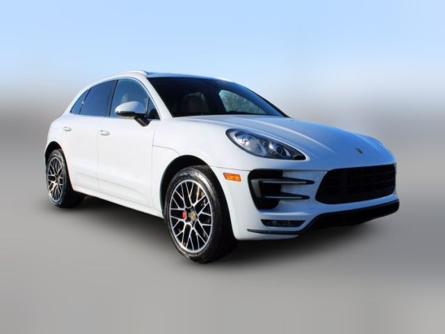 2017 Porsche Macan Turbo
