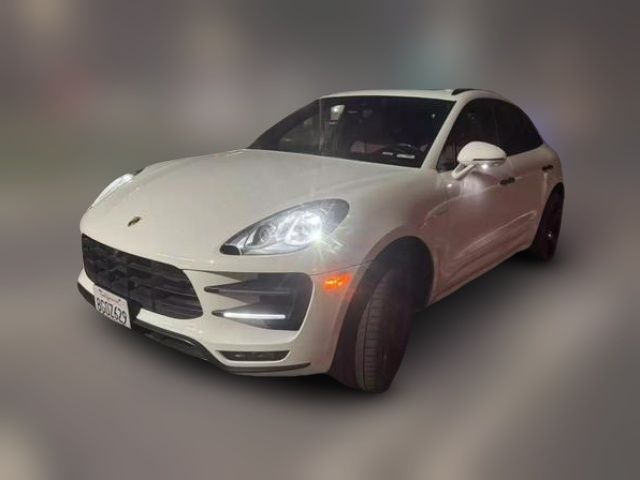 2017 Porsche Macan Turbo