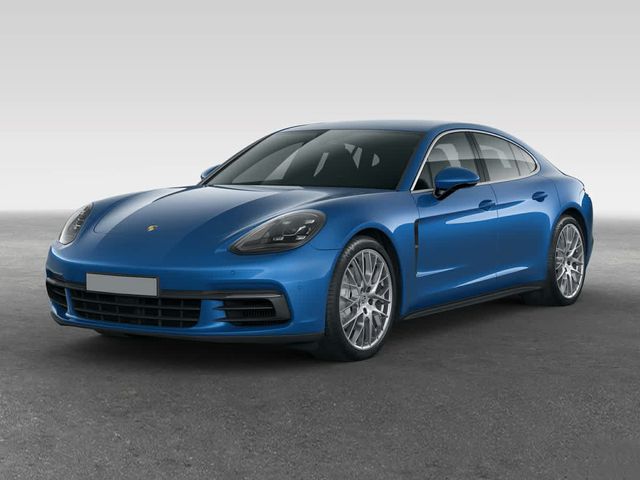 2017 Porsche Panamera 4