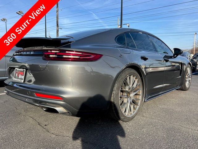 2017 Porsche Panamera 4