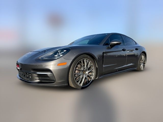 2017 Porsche Panamera 4