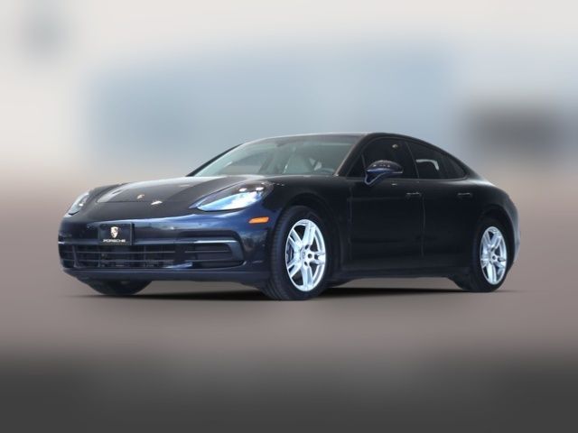 2017 Porsche Panamera 4