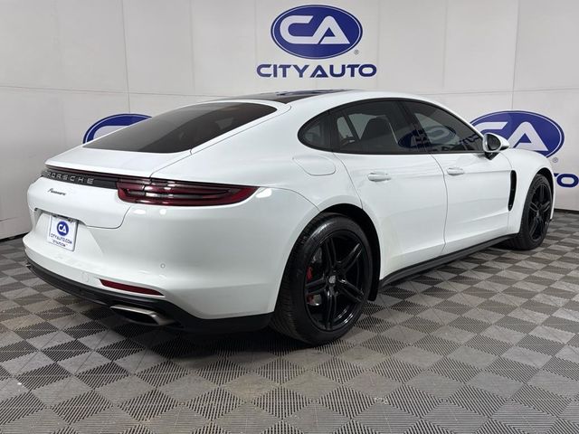 2017 Porsche Panamera 4