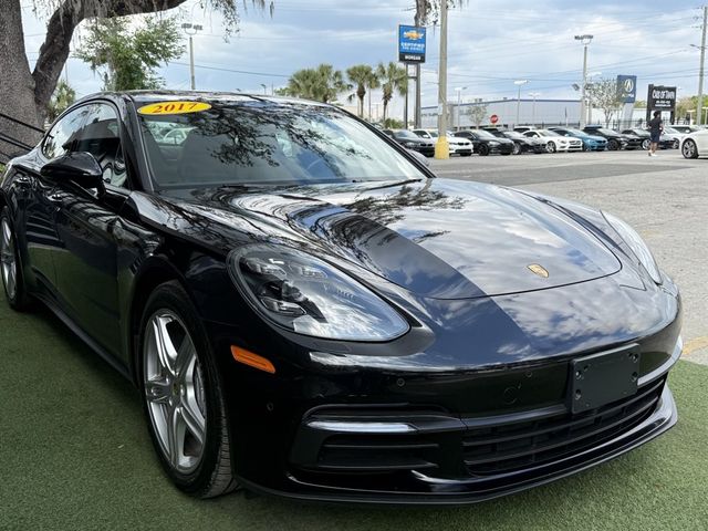 2017 Porsche Panamera 4