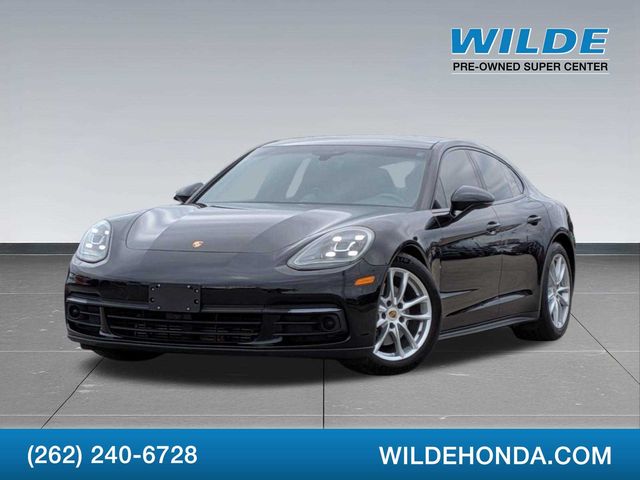 2017 Porsche Panamera 4