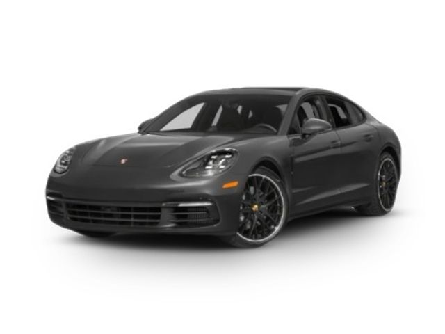 2017 Porsche Panamera 4