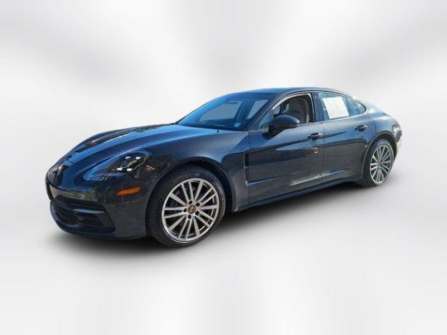 2017 Porsche Panamera 4