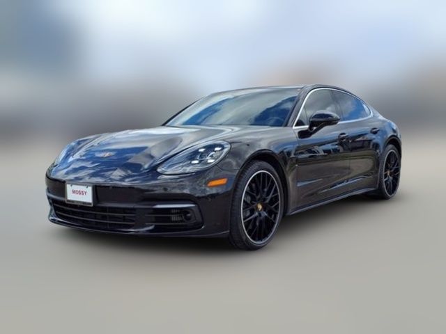 2017 Porsche Panamera 4S