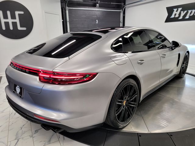 2017 Porsche Panamera 4S