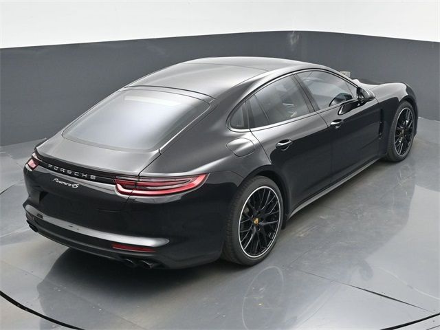 2017 Porsche Panamera 4S