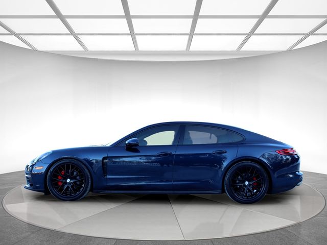 2017 Porsche Panamera 4S