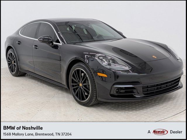 2017 Porsche Panamera 4S