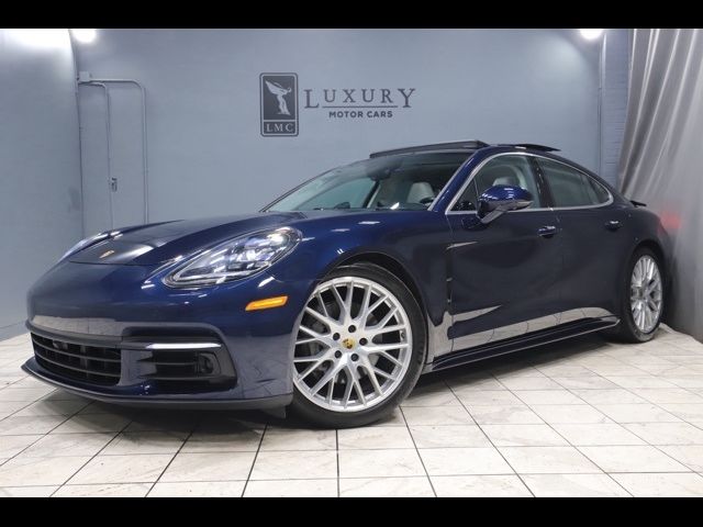 2017 Porsche Panamera 4S