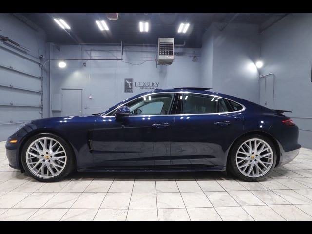 2017 Porsche Panamera 4S