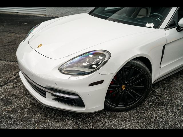 2017 Porsche Panamera 4S