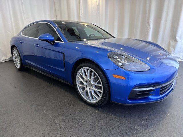 2017 Porsche Panamera 4S