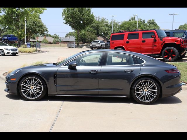 2017 Porsche Panamera 4S