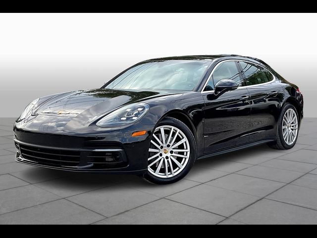 2017 Porsche Panamera 4S