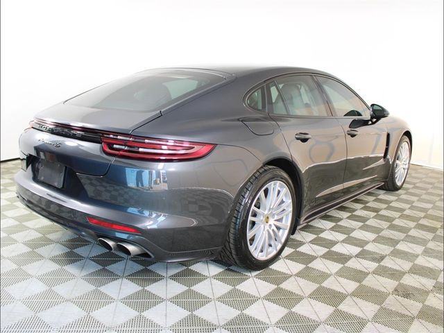 2017 Porsche Panamera 4S