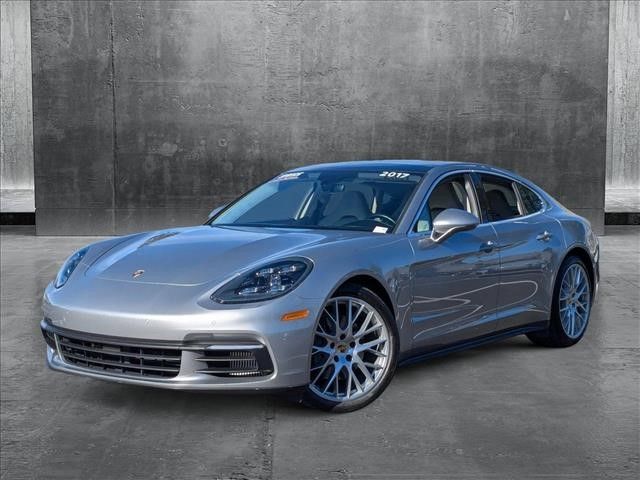 2017 Porsche Panamera 4S