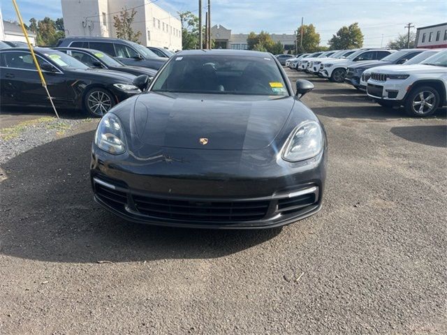 2017 Porsche Panamera 4S