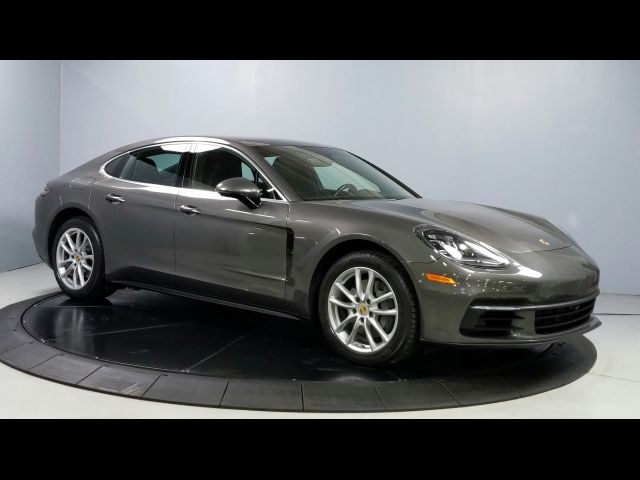 2017 Porsche Panamera 4S