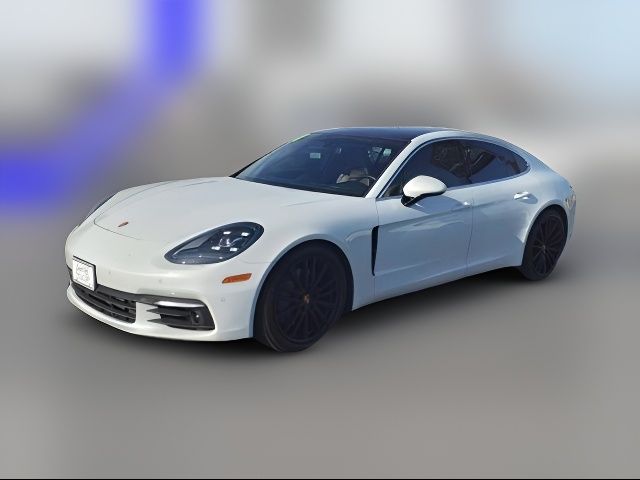 2017 Porsche Panamera 4S