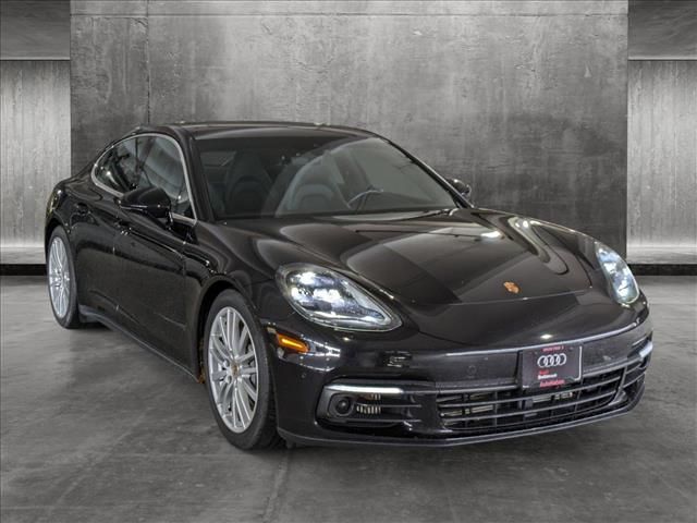 2017 Porsche Panamera 4S