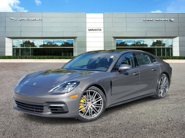 2017 Porsche Panamera 4S