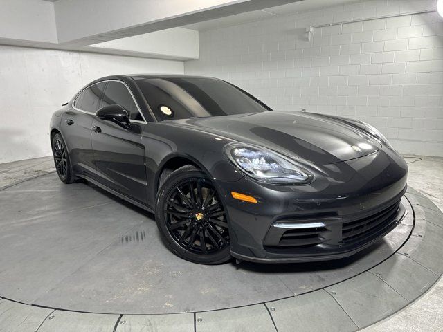 2017 Porsche Panamera 4S