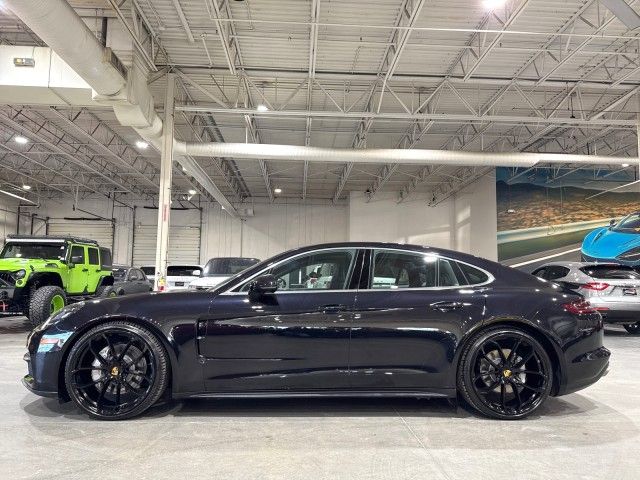 2017 Porsche Panamera 4S