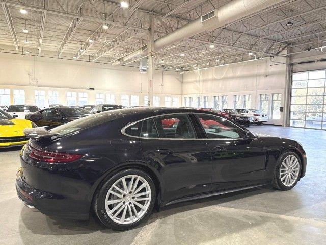 2017 Porsche Panamera 4S