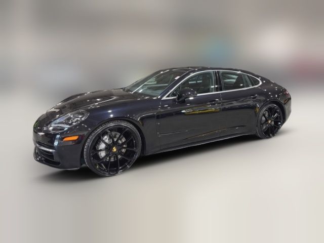 2017 Porsche Panamera 4S