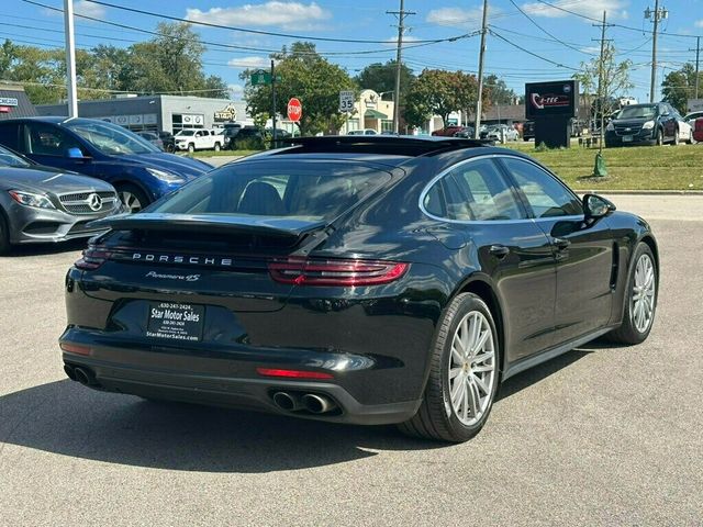 2017 Porsche Panamera 4S