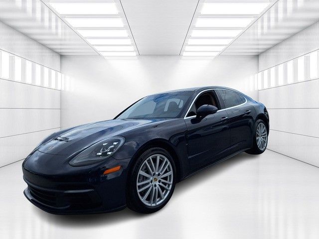 2017 Porsche Panamera Base