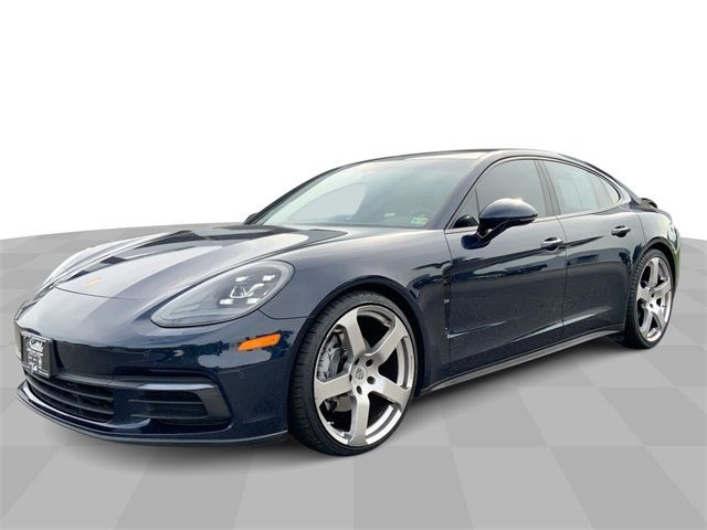 2017 Porsche Panamera Base