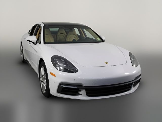 2017 Porsche Panamera