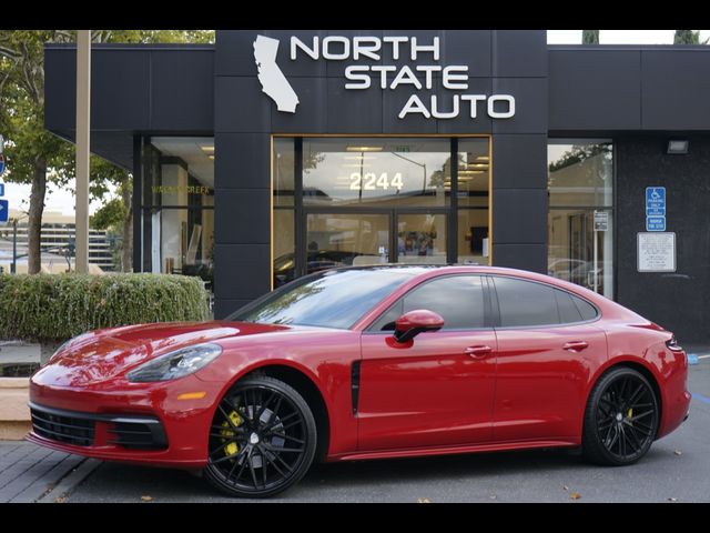 2017 Porsche Panamera Base