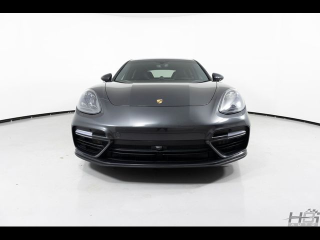 2017 Porsche Panamera Turbo