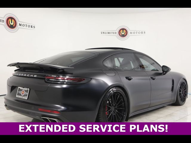 2017 Porsche Panamera Turbo