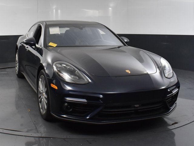 2017 Porsche Panamera Turbo