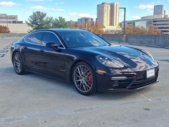 2017 Porsche Panamera Turbo