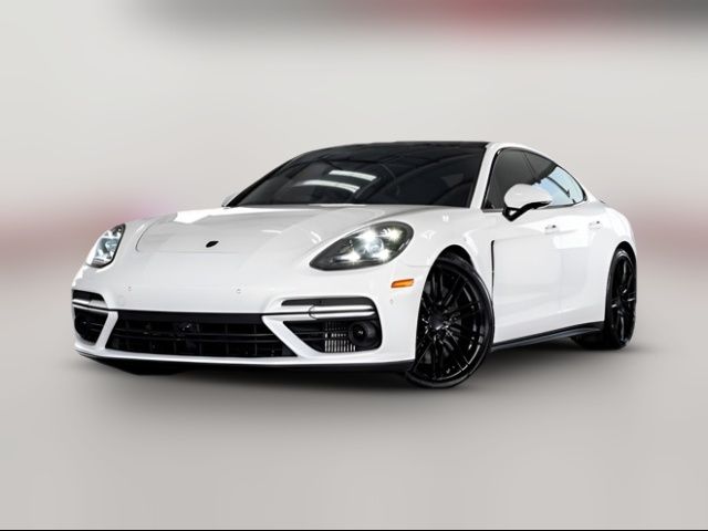 2017 Porsche Panamera Turbo