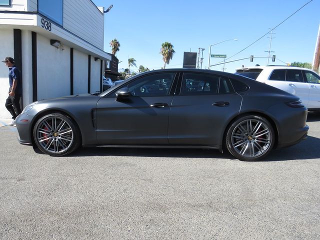 2017 Porsche Panamera Turbo