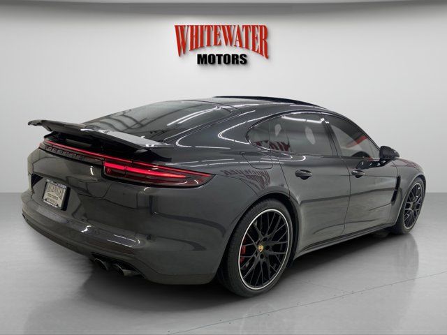 2017 Porsche Panamera Turbo