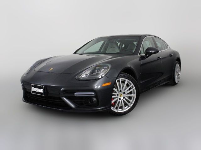 2017 Porsche Panamera Turbo