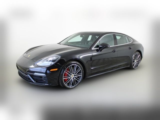 2017 Porsche Panamera Turbo