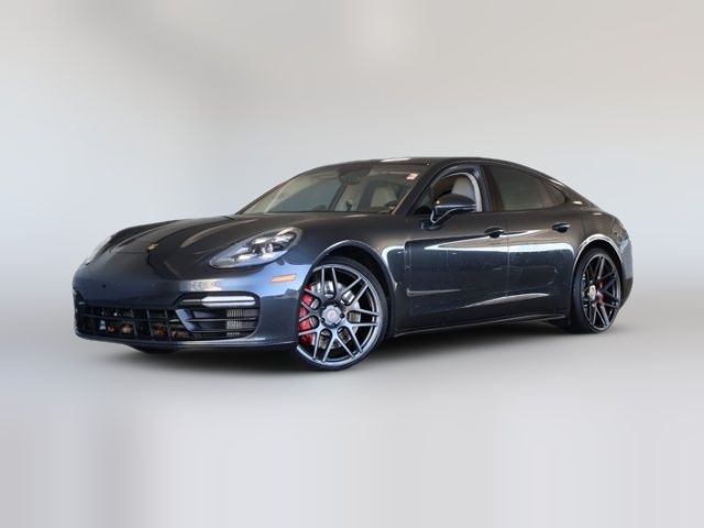 2017 Porsche Panamera Turbo