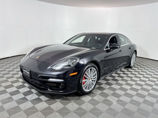 2017 Porsche Panamera Turbo